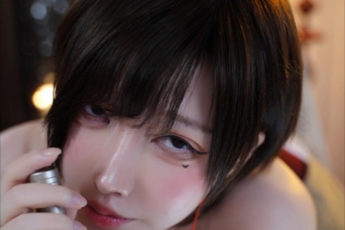 从扶弟魔到音频艺术家,一位女孩的声音奇迹